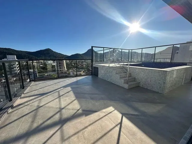 Imagem: Cobertura com Piscina e 03 Suítes em Caiobá