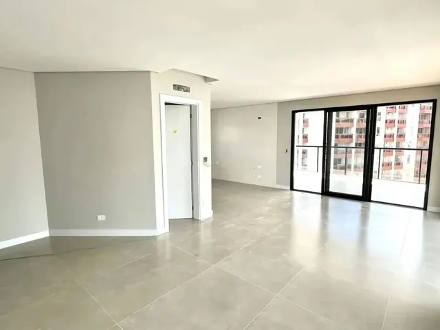 Imagem 4: Apartamento de 3 Suítes com Vista Mar em Caiobá no Edifício Galileu Galilei - Ref.:1033