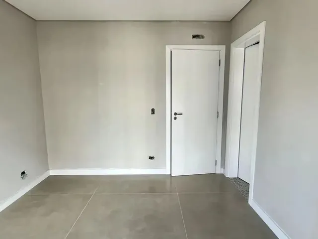 Imagem 5: Apartamento de 3 Suítes com Vista Mar em Caiobá no Edifício Galileu Galilei - Ref.:1033