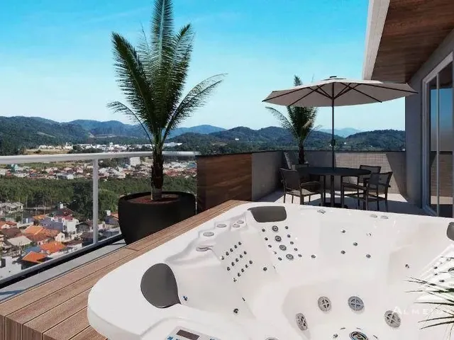 Imagem 4: Cobertura com 3 Dormitórios À Venda, 224 M² por R$ 2.135.103,44 - Gaivotas
