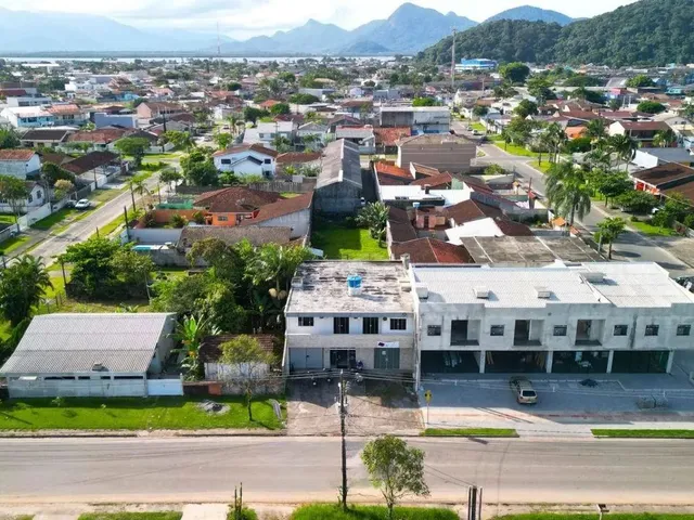 Imagem 4: Casa com 4 Dormitórios À Venda, 314 M² por R$ 950.000,00 - Cohapar - Guaratuba/Pr
