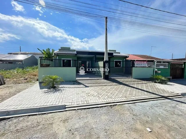 Imagem 1: Casa 3 Domitórios Á Venda em Canoas