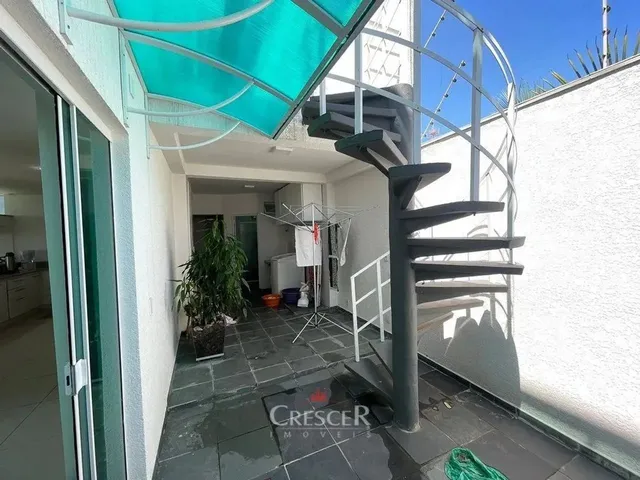 Imagem 11: Sobrado Tríplex Beira Mar para Venda