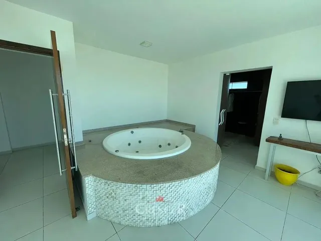 Imagem 9: Sobrado Tríplex Beira Mar para Venda