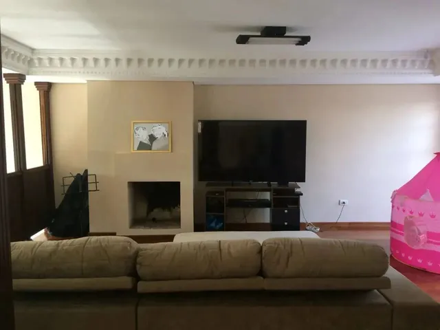 Imagem 16: Vista Alegre: Casa com 382M², 4 Quartos e 6 Vagas Próximo Ao Bosque do Alemão