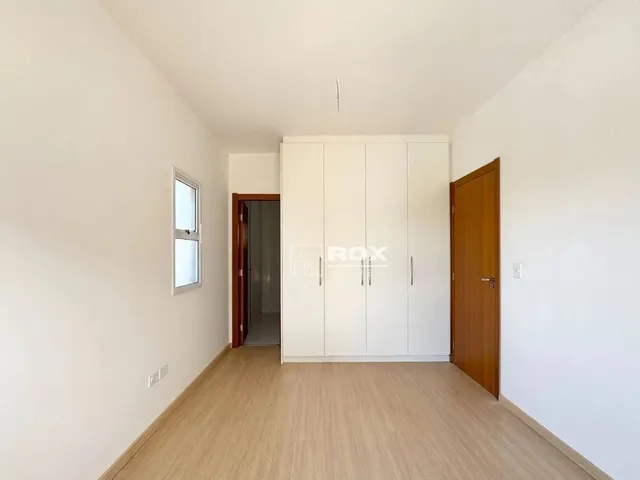 Imagem 15: Sobrado com 4 Quartos À Venda, São Braz - Curitiba/Pr