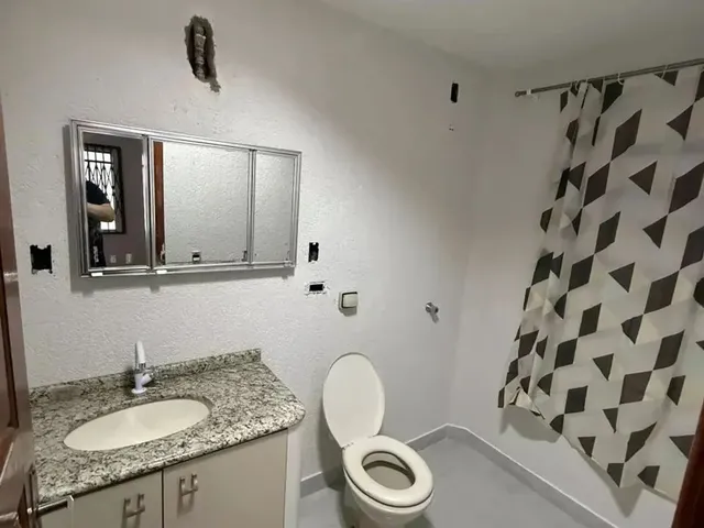 Imagem 11: Casa 392M² com 4 Quartos - Santo Inácio - Curitiba/Pr
