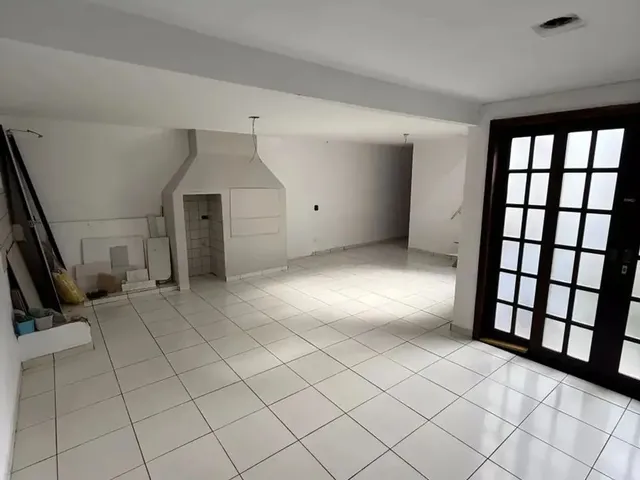 Imagem 3: Casa 392M² com 4 Quartos - Santo Inácio - Curitiba/Pr