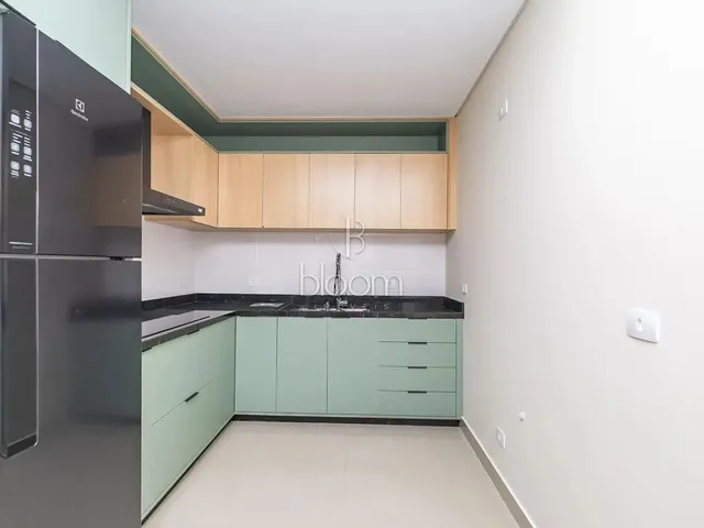 Imagem 4: Sobrado Triplex Mobiliado em Condomínio Fechado,3 Quartos, Suíte e Terraço 4 Km Do