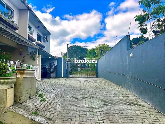 Imagem 9: Sobrado Casa com 3 Quartos, Sendo 1 Suíte, 2 Vagas, a Venda no Bairro Santo Inácio, Em