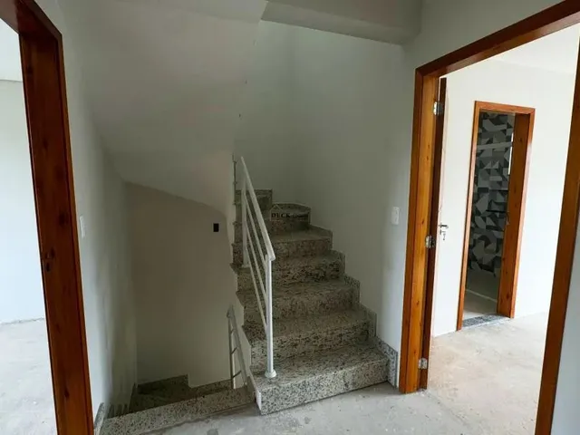 Imagem 9: Triplex no Bairro de santa Felicidade com 137M², 3 Dormitórios ( Sendo 1 Suíte )
