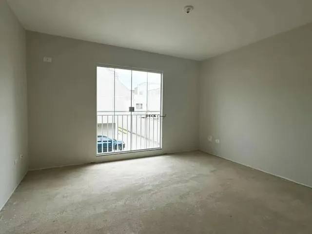 Imagem 3: Triplex no Bairro de santa Felicidade com 137M², 3 Dormitórios ( Sendo 1 Suíte )