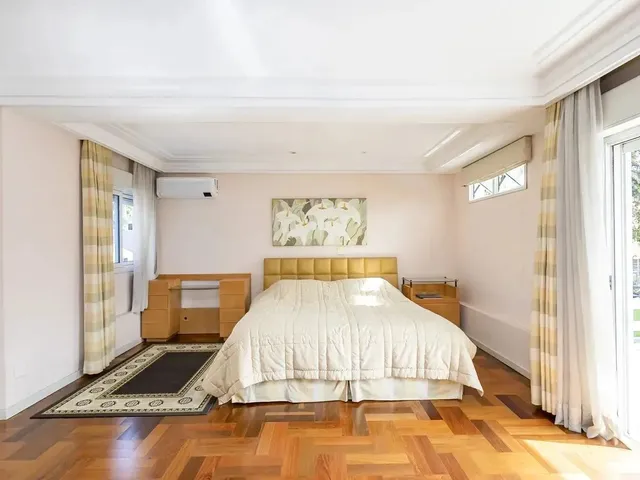 Imagem 9: Casa 4 Quartos com Quadra de Tênis, Jardim Schaffer - Curitiba - Pr