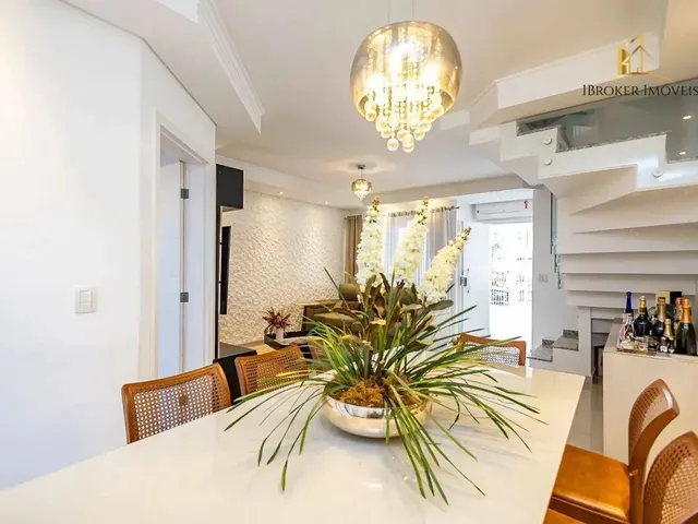 Imagem 4: Sobrado Triplex Semimobiliado com 4 Quartos À Venda, 186 M² por R$ 1.299.000,00