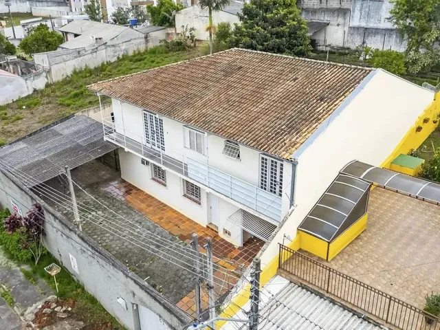 Imagem: Casa com Terreno em santa Felicidade Curitiba