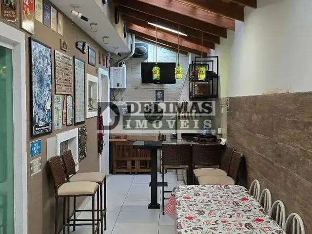 Imagem 9: Casa / Sobrado Triplex em Condomínio com 208M² no Orleans Curitiba