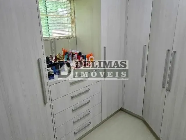 Imagem 11: Casa / Sobrado Triplex em Condomínio com 208M² no Orleans Curitiba