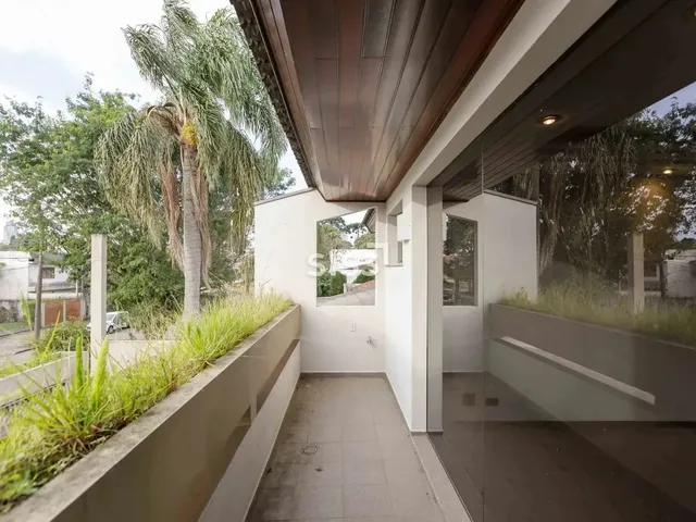 Imagem: Casa À Venda no Bairro Seminário 20 M²