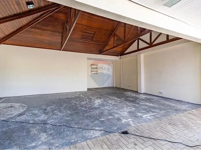 Imagem 14: Casa com 6 Dormitórios - 353M² Mossunguê, Curitiba