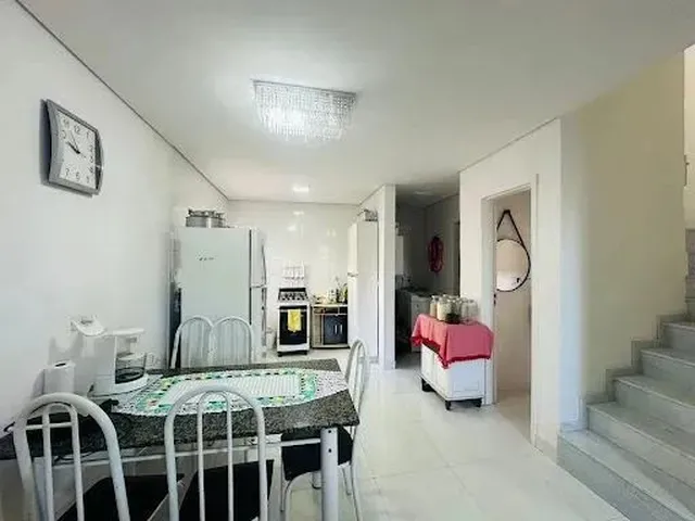 Imagem 8: Sobrado com 3 Dormitórios À Venda, 142 M² por R$ 800.000,00 - São Braz - Curitiba/Pr