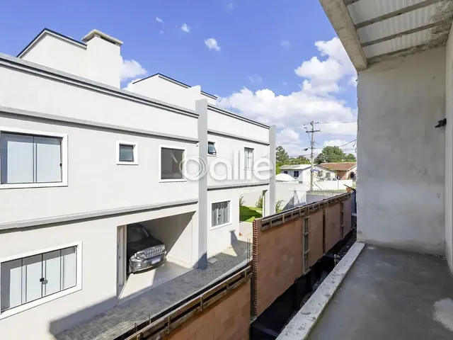 Imagem: Sobrado em Condominio em santa Felicidade