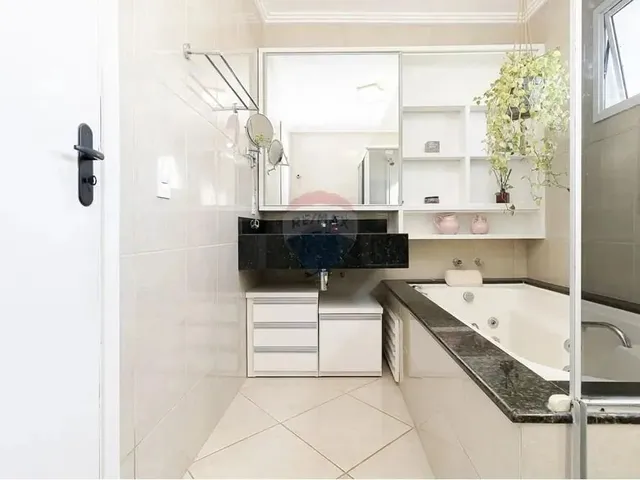 Imagem 9: Sobrado Condomínio Ecoville, 3 Quartos, 1 Suíte Máster com Closet, Churrasqueira E
