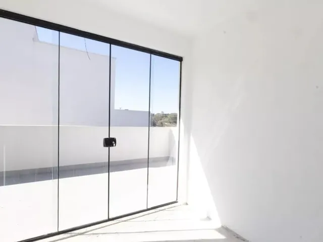 Imagem 2: Sobrado em santa Felicidade com 82M²