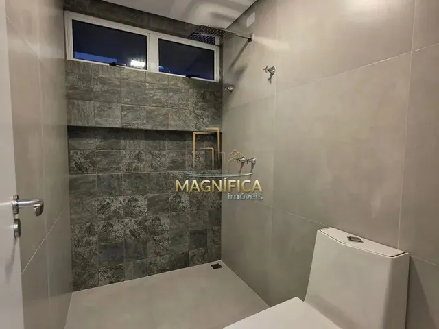 Imagem 11: Casa com 3 Dormitórios À Venda por R$ 2.690.000,00 no Bairro Santo Inácio - Curitiba