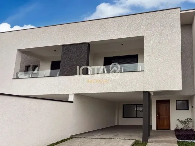 Imagem: Sobrado de Excelente Padrão em Santo Inácio