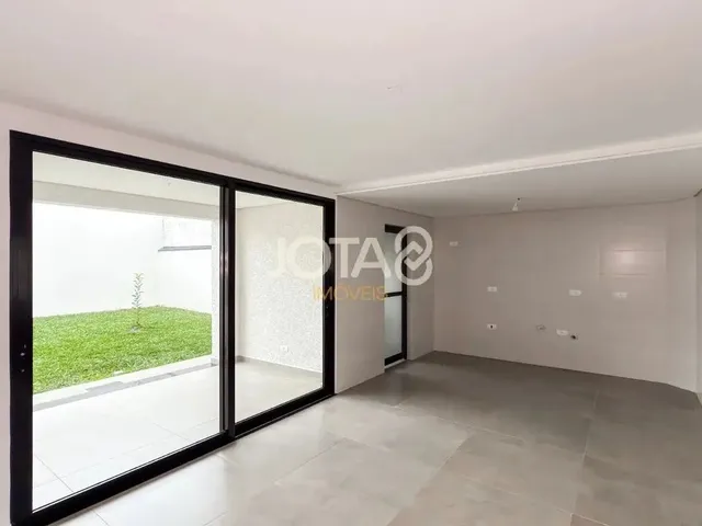 Imagem 4: Sobrado de Excelente Padrão em Santo Inácio com 3 Quartos Sobrado em Santo Inácio Com