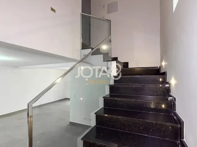 Imagem 10: Sobrado de Excelente Padrão em Santo Inácio com 3 Quartos Sobrado em Santo Inácio Com