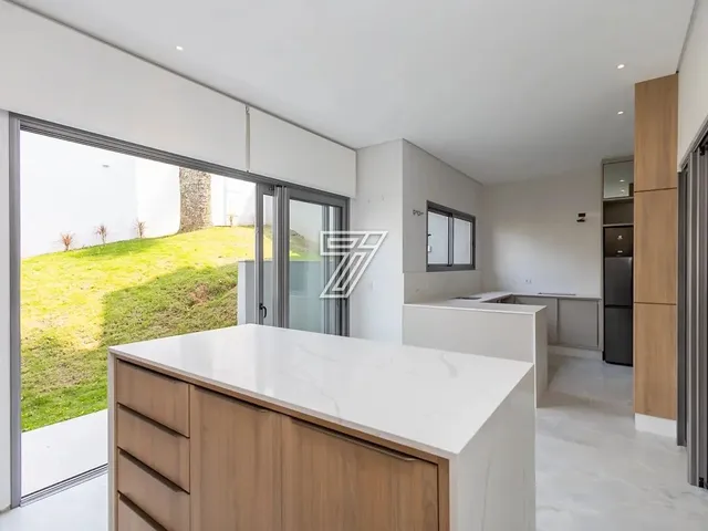 Imagem 13: Casa em Condomínio 321M² Privativos Santo Inácio - 4 Quartos, 3 Suítes, 5 Banheiros