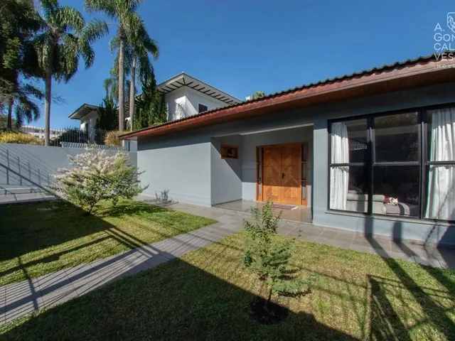 Imagem 6: Casa Térrea, 04 Suítes, 06 Vagas, Amplo Jardim, Batel, Curitiba