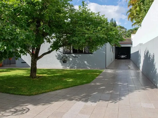 Imagem 8: Casa Térrea, 04 Suítes, 06 Vagas, Amplo Jardim, Batel, Curitiba