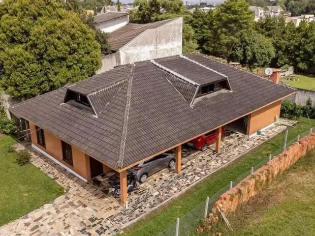 Imagem: Vende-Se Terreno com Casa em santa Felicidade