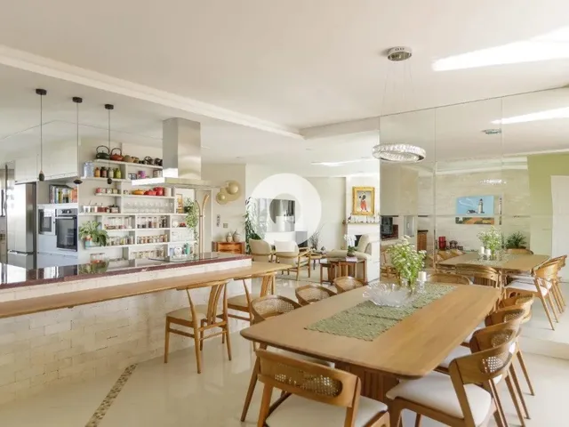 Imagem 12: Apartamento Impecável de 222M² com 3 Quartos À Venda no Edifício Millennium - Ecoville