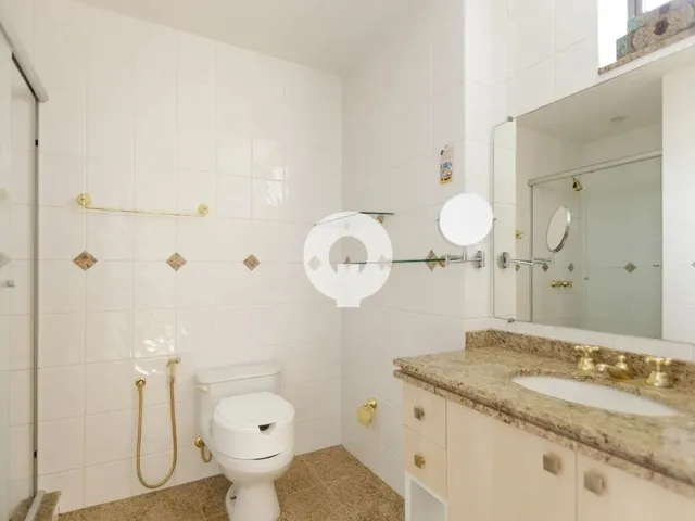 Imagem 8: Apartamento Impecável de 222M² com 3 Quartos À Venda no Edifício Millennium - Ecoville
