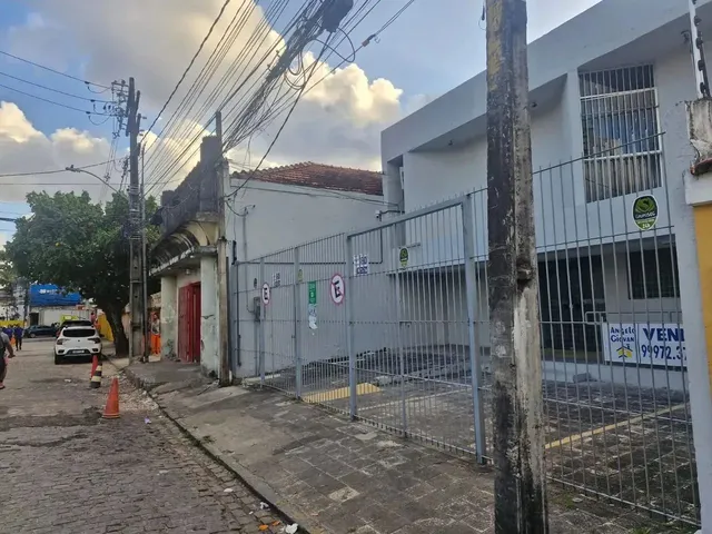 Imagem 2: Excelente Casa com 10 Cômodos Próxima Ao Comércio de Casa Amarela