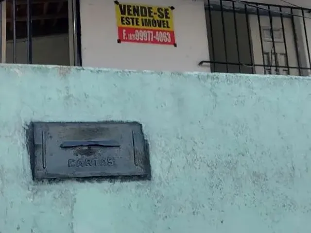 Imagem: Vende Casa em Rua Principal