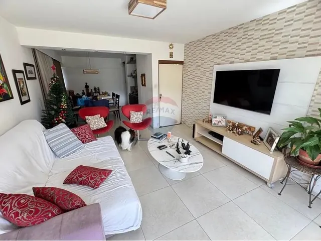 Imagem 2: Oportunidade - Vendo Apartamento Casa Forte / 3 Qts / Closet / Sala 2 Ambiente / Varanda I