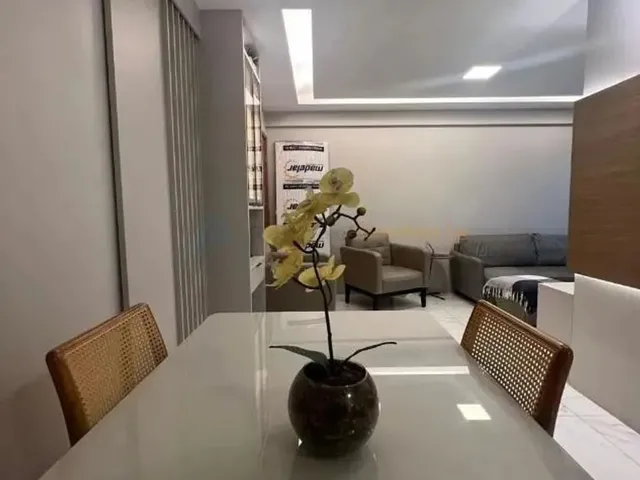 Imagem 12: Oportunidade - Venda de Apartamento Impecável, Andar Alto, Super Ventilado e com 82M²