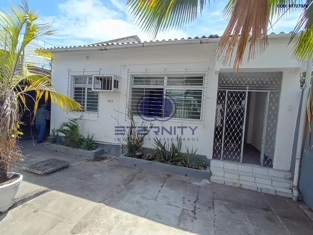 Imagem 10: Casa À Venda em Areias, Recife: 3 Quartos, 300M² por R$650Mil