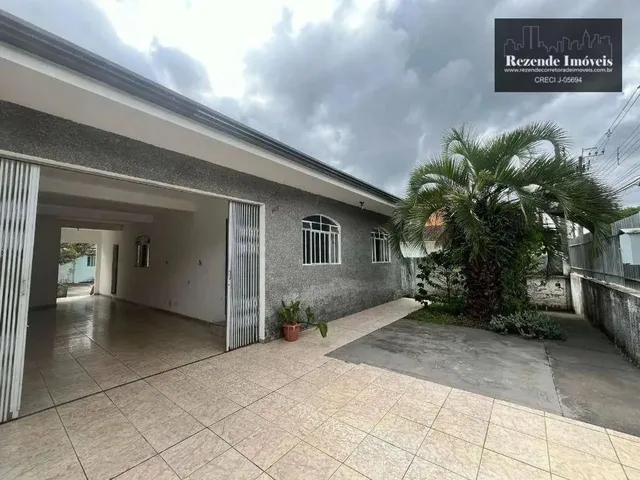Imagem: Casa com 4 Dormitórios À Venda, 200 M²
