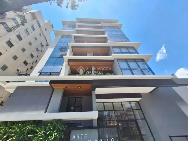Imagem: Cobertura Duplex na Água Verde, Vista Livre