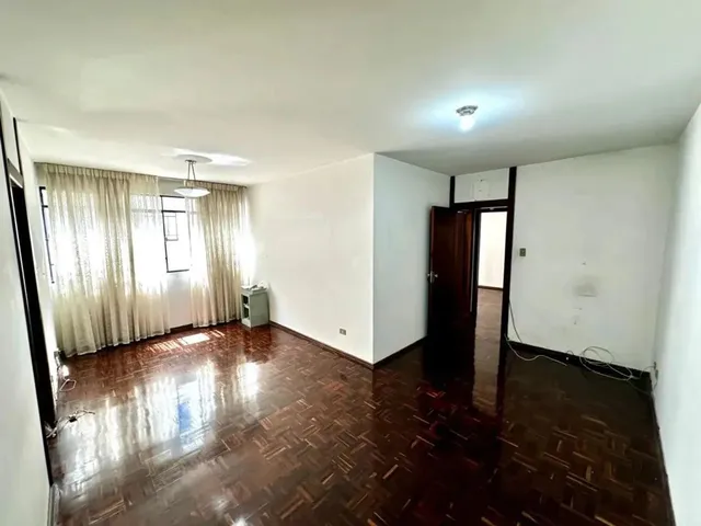 Imagem 16: Apartamento com 2 Quartos À Venda por R$ 380000.00, 67.70 M2 - Agua Verde - Curitiba/Pr