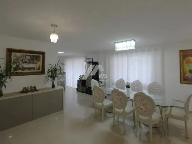 Imagem 7: Casa em Condomínio com Amplo Espaço!!!