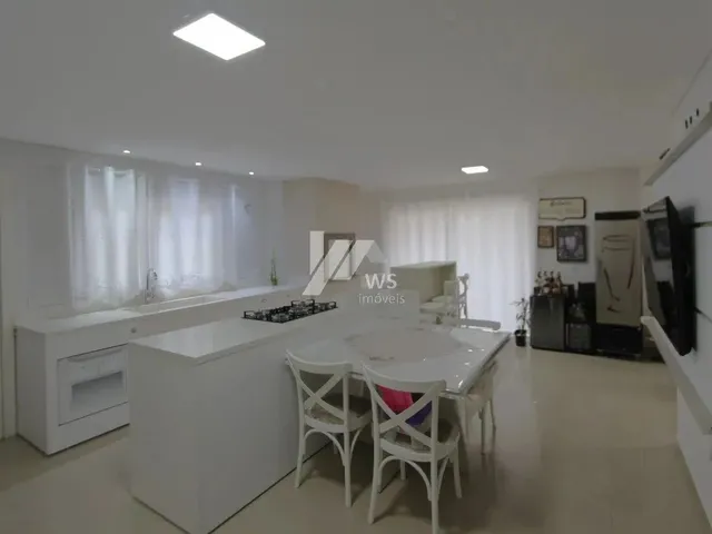 Imagem 3: Casa em Condomínio com Amplo Espaço!!!