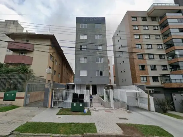 Imagem: Apartamento e Vaga de Garagem no Condomínio