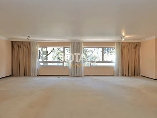 Imagem: Apartamento com 4 Quartos a Venda Próximo