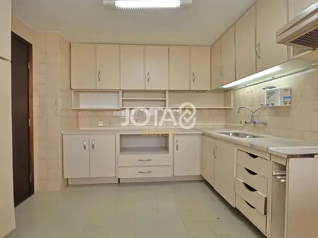 Imagem 11: Apartamento com 4 Quartos a Venda Próximo do Clube Curitibano Apartamento com 4 Quartos A